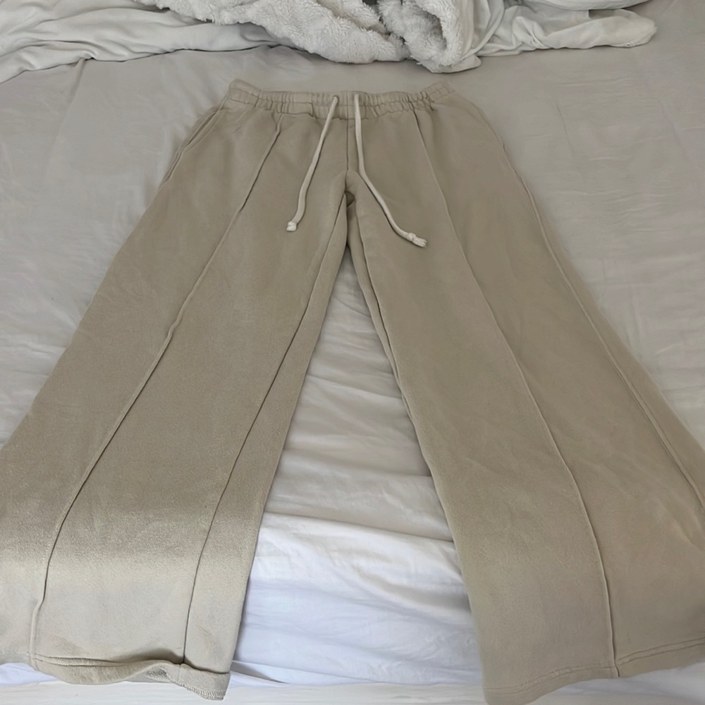 Aerie Wide-Legged Sweatpants/Joggers